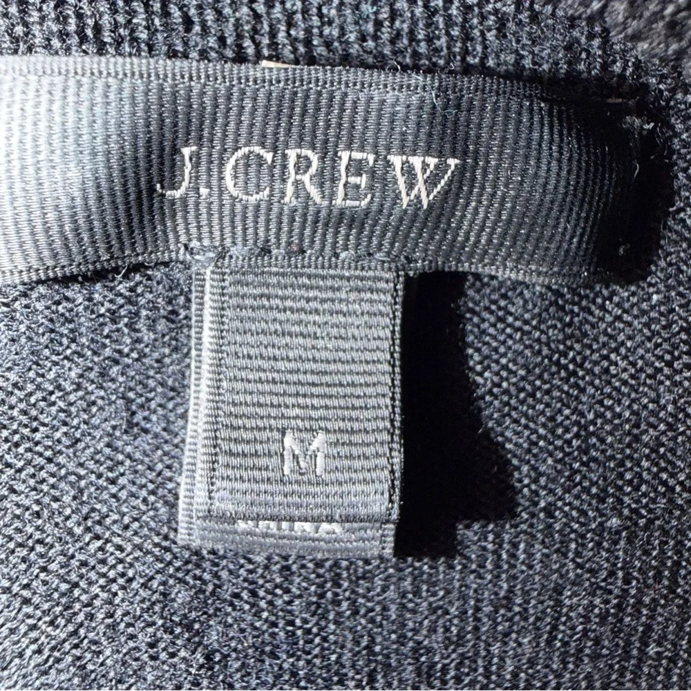 Men's J. Crew 100% Merino Wool Black V-Neck Sweater Size Medium